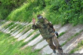 Trafienie Paintball
