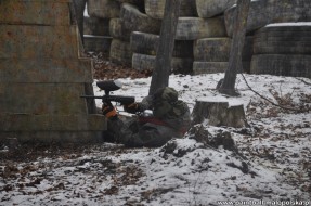 Paintball na śniegu